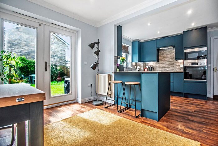 5 Bedroom Detached House For Sale In Hutton Gardens, Warton, LA5