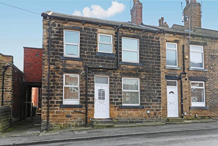 2 Bedroom Terraced House To Rent In Peel Street, Morley, LS27