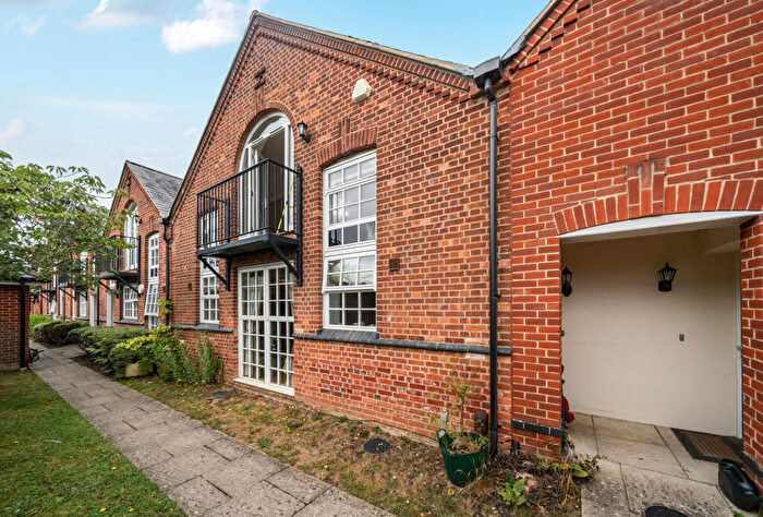 2 Bedroom Apartment For Sale In Wooldridge Court, Margaret Road, Headington, Oxford, OX3