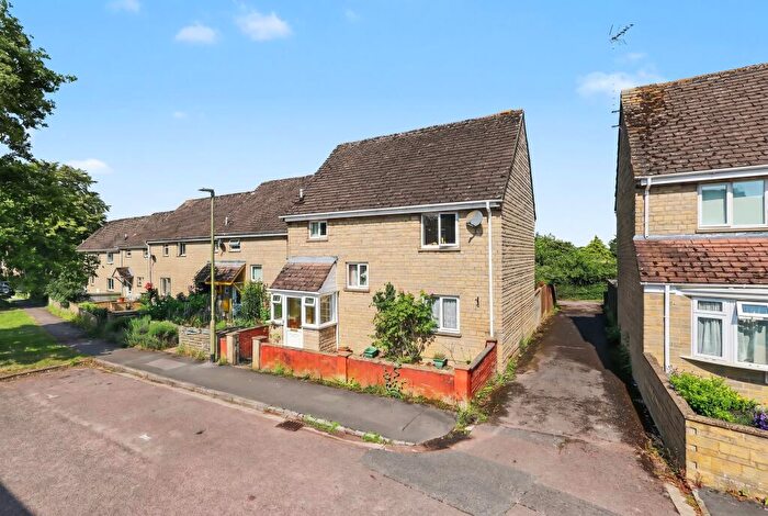 3 Bedroom House For Sale In Wadards Meadow, Witney, Oxfordshire, OX28