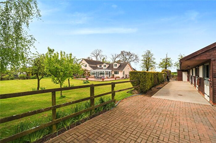 5 Bedroom Equestrian Facility For Sale In English Drove, Thorney, Peterborough, Cambridgeshire, PE6