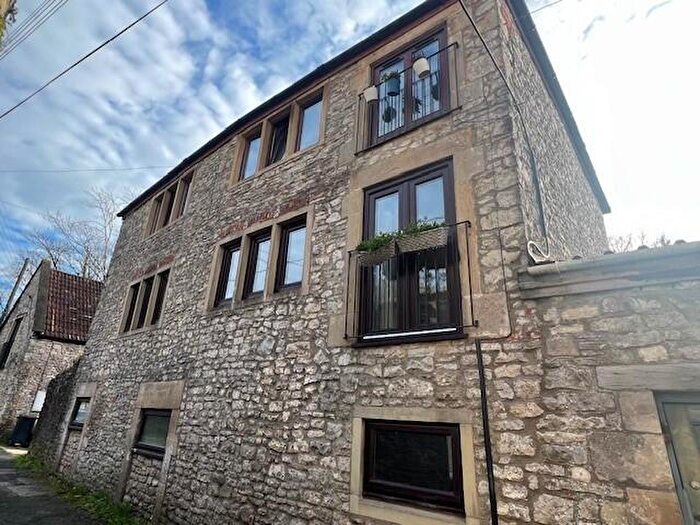 1 Bedroom Apartment For Sale In Bowlish, Shepton Mallet, BA4