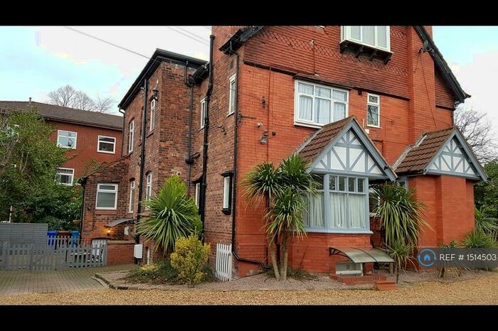 2 Bedroom Flat To Rent In Wilmslow Road, Manchester, M20