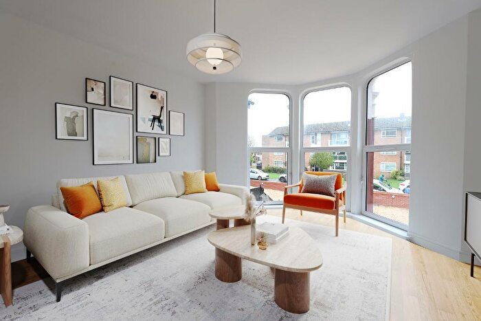 2 Bedroom Apartment For Sale In York Road, Birkdale, Southport, Merseyside, PR8