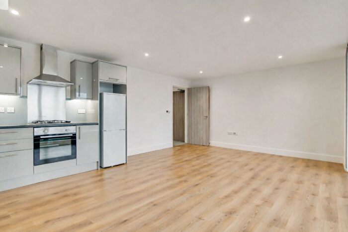 2 Bedroom Apartment For Sale In Milton Avenue, Croydon, CR0