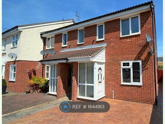 1 Bedroom Flat To Rent In Elderberry Gardens, Witham, CM8