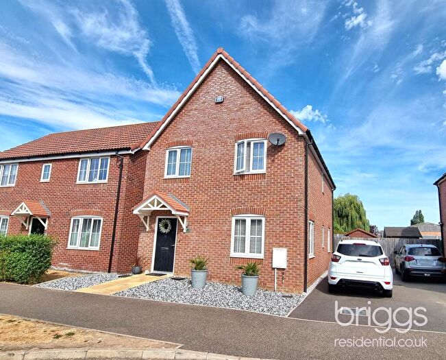 3 Bedroom Detached House For Sale In Willow Court, Cowbit, Spalding, PE12