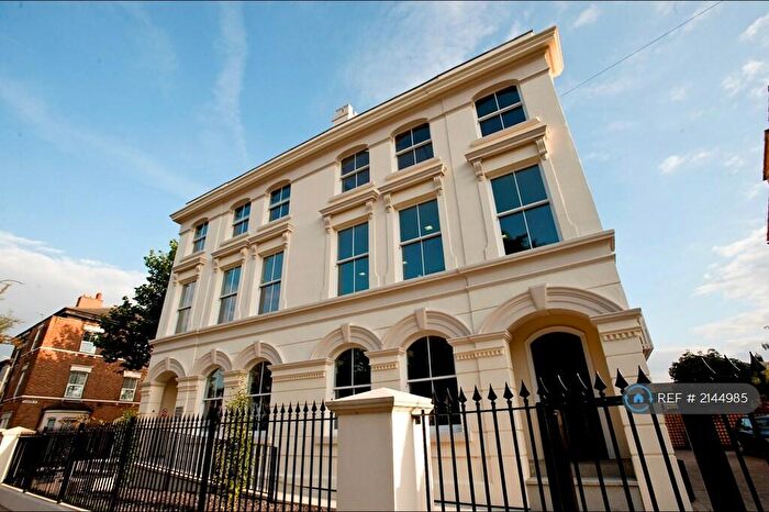 2 Bedroom Flat To Rent In Forest Road East, Nottingham, NG1