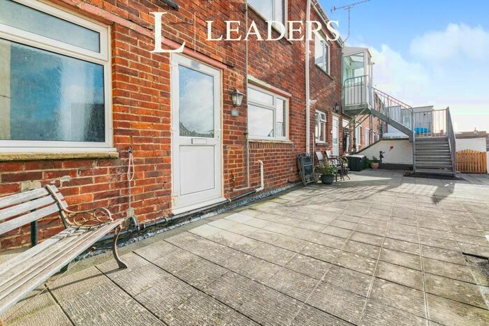 1 Bedroom Property To Rent In High Street, Lee-On-The-Solent, PO13