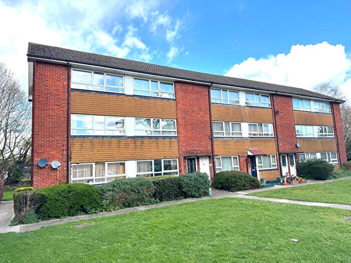 2 Bedroom Maisonette For Sale In Mandeville Court Strode Street, Egham, Surrey, TW20