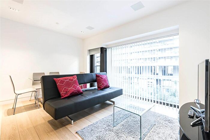 1 Bedroom Flat For Sale In Wood Street, London, EC2Y