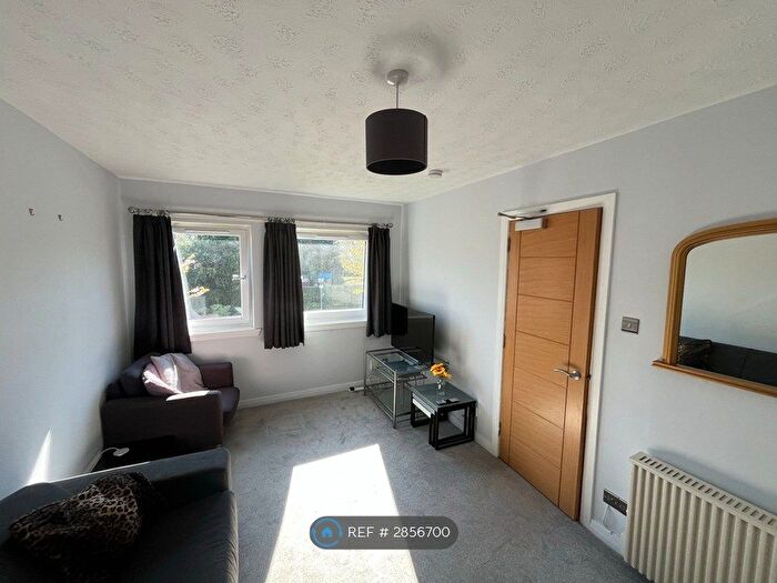 1 Bedroom Flat To Rent In Hutchison Road, Edinburgh, EH14