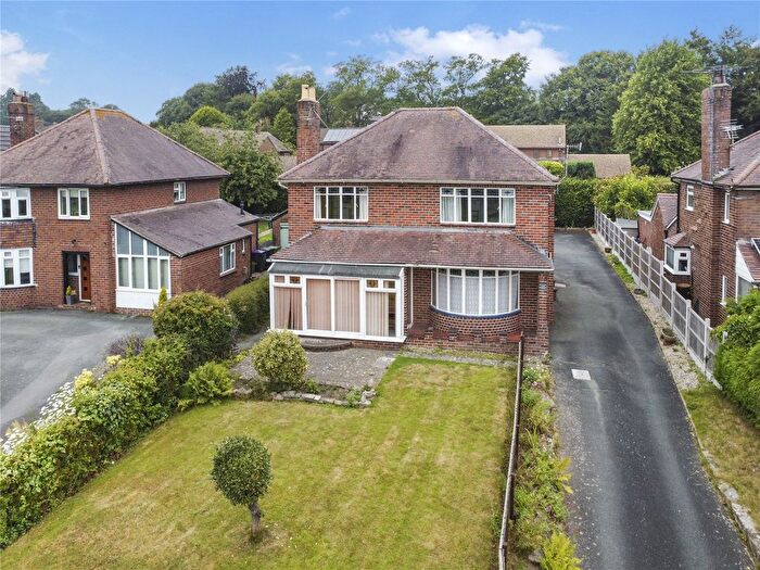 5 Bedroom Detached House For Sale In Trefonen Road, Oswestry, Shropshire, SY11