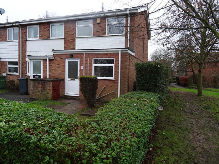 2 Bedroom End Of Terrace House To Rent In Antrim Road, Lincoln, LN5