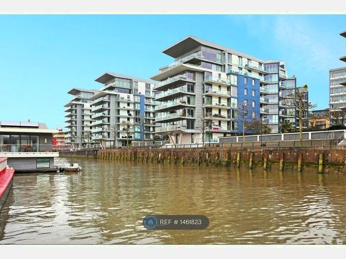 2 Bedroom Flat To Rent In Eastfields Avenue, London, SW18