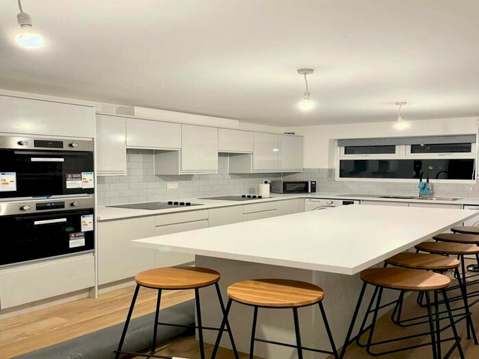 7 Bedroom End Of Terrace House To Rent In Station Road, Filton, Bristol, BS34