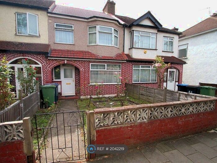 3 Bedroom Terraced House To Rent In Manor Farm Road, Wembley, HA0