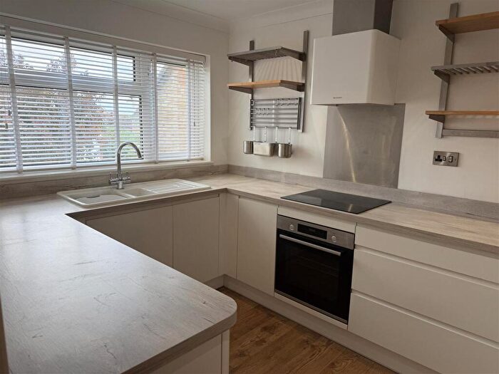 3 Bedroom Link Detached House To Rent In Brick Kiln Lane, Beccles, NR34
