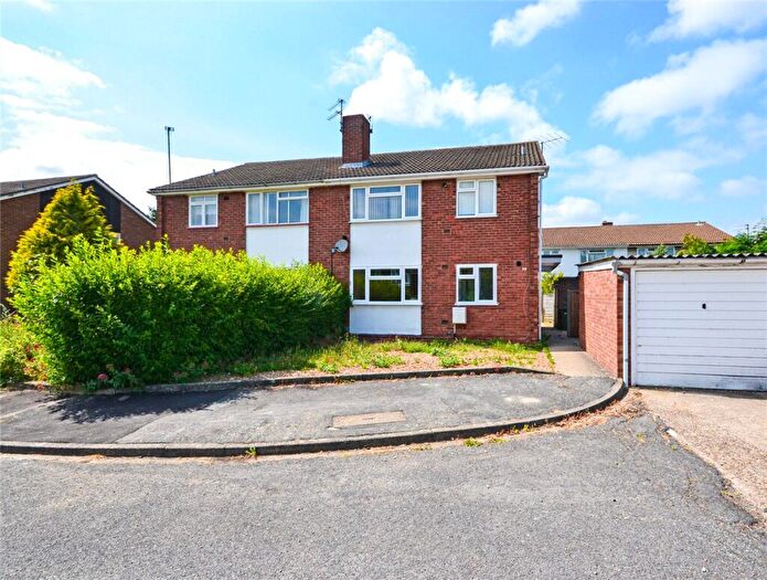 2 Bedroom Apartment To Rent In Chatsworth Avenue, Cambridge, CB4