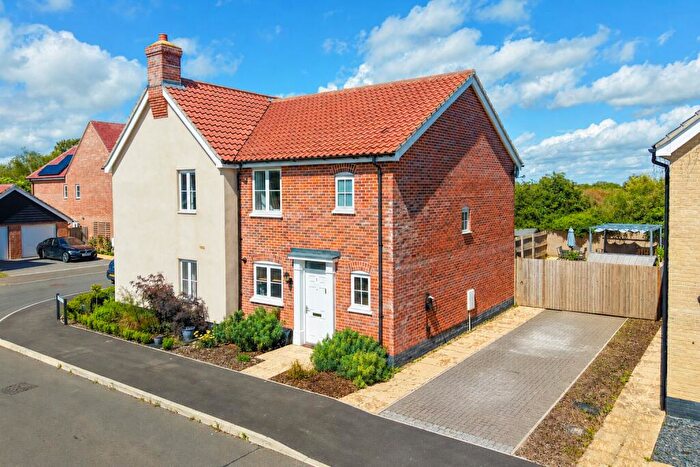 2 Bedroom Semi-Detached House For Sale In Lavender Lane, Melbourn, SG8