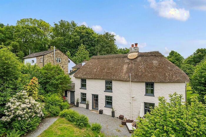 10 Bedroom Detached House For Sale In South Zeal, Okehampton, EX20