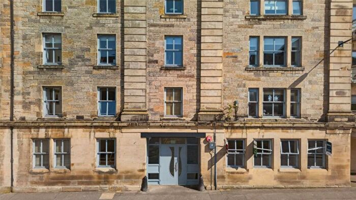 2 Bedroom Apartment For Sale In / Water Street, Leith, Edinburgh, EH6