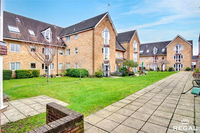 1 Bedroom Apartment For Sale In Sunny Hill Court, Sunny Hill Road, Poole, BH12