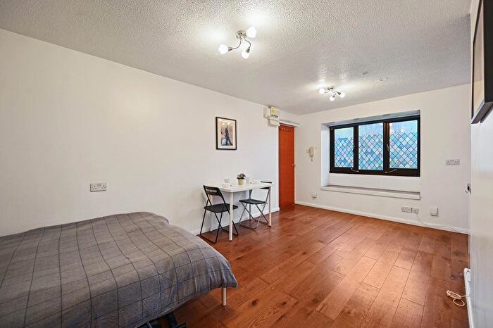 Studio For Sale In Mansell Road, Acton, W3