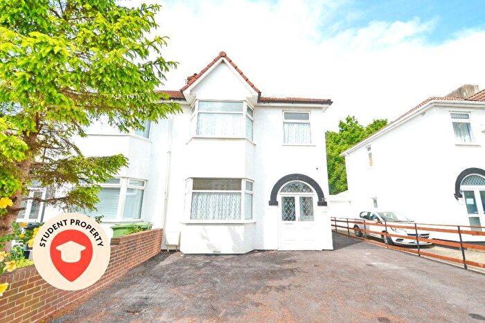 4 Bedroom Semi Detached House To Rent In Pine Grove, Filton, Bristol, Bristol, BS7