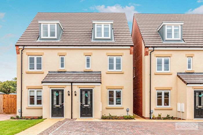 3 Bedroom Property To Rent In Wheatfields, Chatteris, PE16