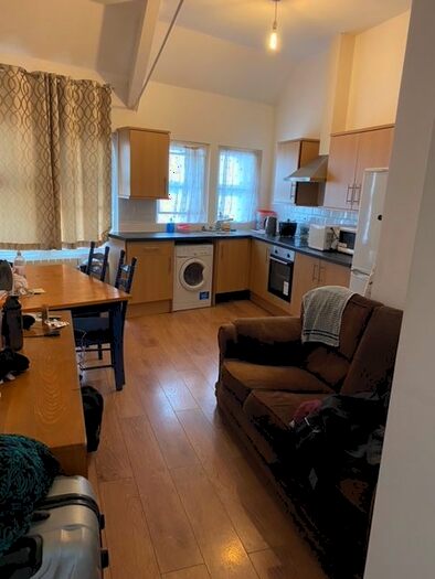 1 Bedroom Flat To Rent In Upper George Street, Luton, LU1