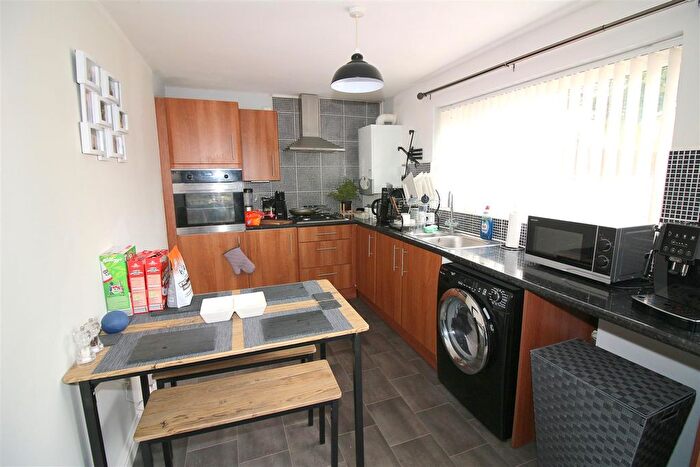 2 Bedroom Terraced House For Sale In Buller Park, Saltash, PL12
