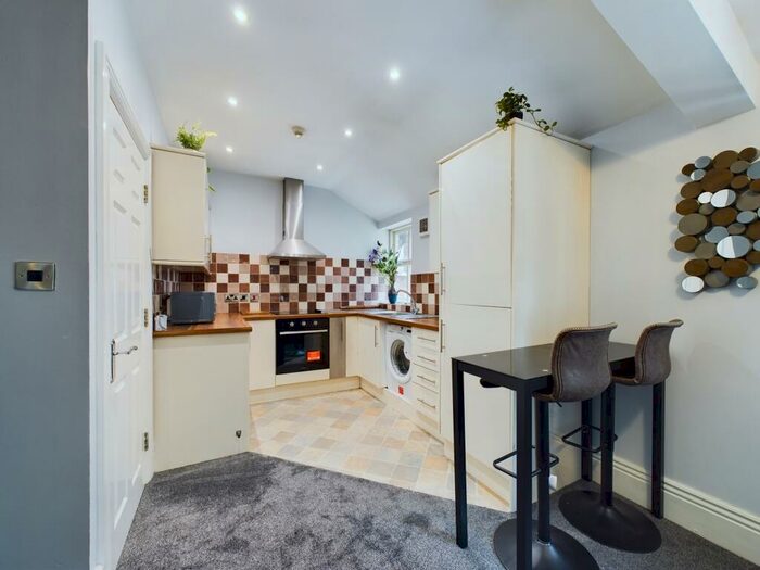 1 Bedroom Apartment To Rent In Wright Street, HU2