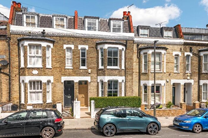 4 Bedroom Terraced House To Rent In Mallinson Road, London, SW11