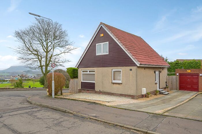 4 Bedroom Detached House For Sale In Mckenzie Crescent, Lochgelly, KY5