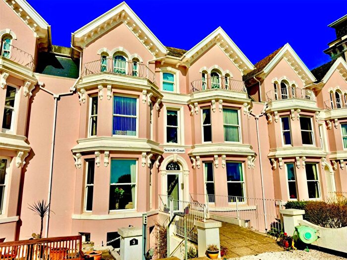 2 Bedroom Flat For Sale In Courtenay Place, Teignmouth, Devon, TQ14