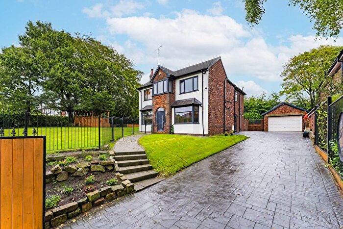 5 Bedroom Detached House For Sale In Birchley Road, Billinge, WN5