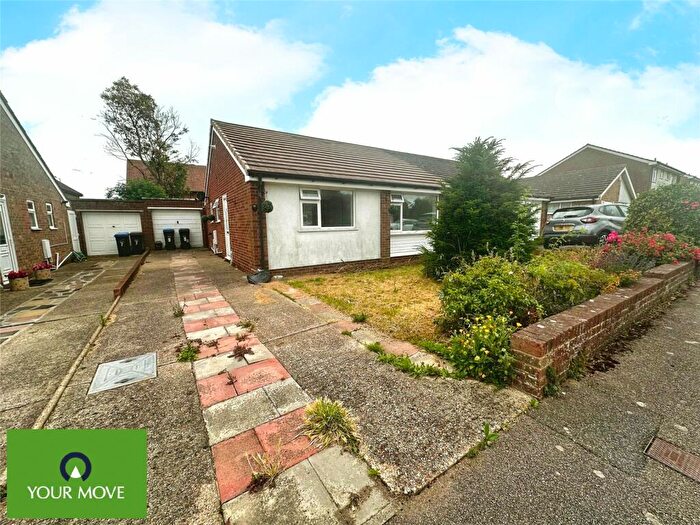 2 Bedroom Bungalow To Rent In Kirkstone Avenue, Ramsgate, Kent, CT11