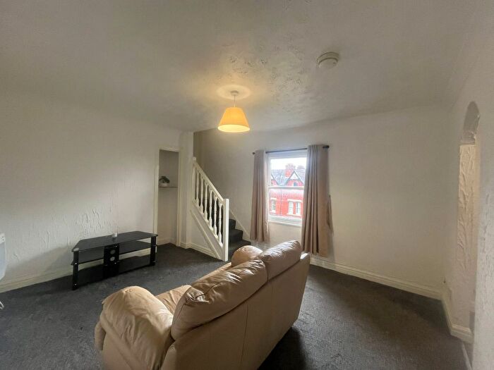 1 Bedroom Flat To Rent In Wigan, WN1