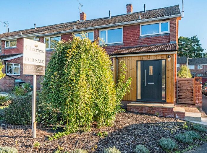 3 Bedroom Semi-Detached House For Sale In Nursery Road, Alresford, Hampshire, SO24