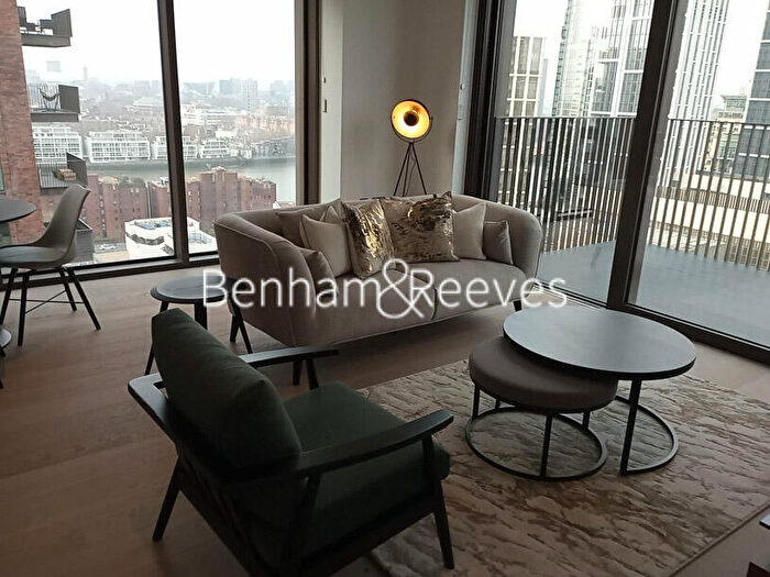 2 Bedroom Apartment To Rent In Legacy Building, Nine Elms, SW11