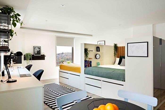 1 Bedroom Flat To Rent In Pelham Terrace, Brighton, BN2