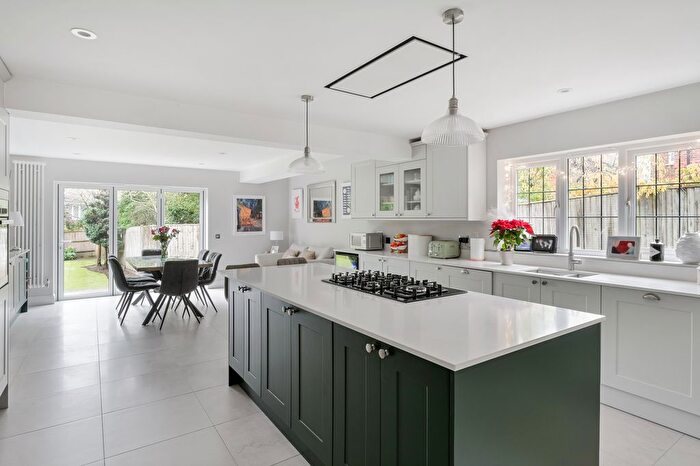 5 Bedroom Detached House For Sale In Brighton Road, Banstead, SM7