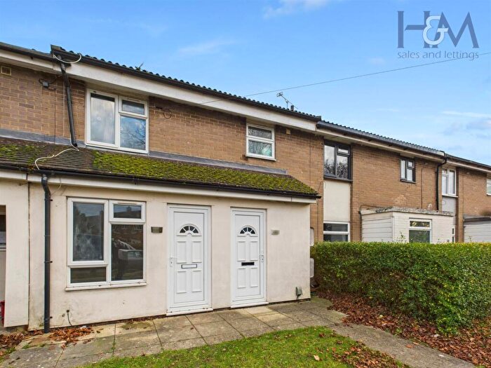 1 Bedroom Maisonette To Rent In Colestrete, Stevenage, Hertfordshire, SG1