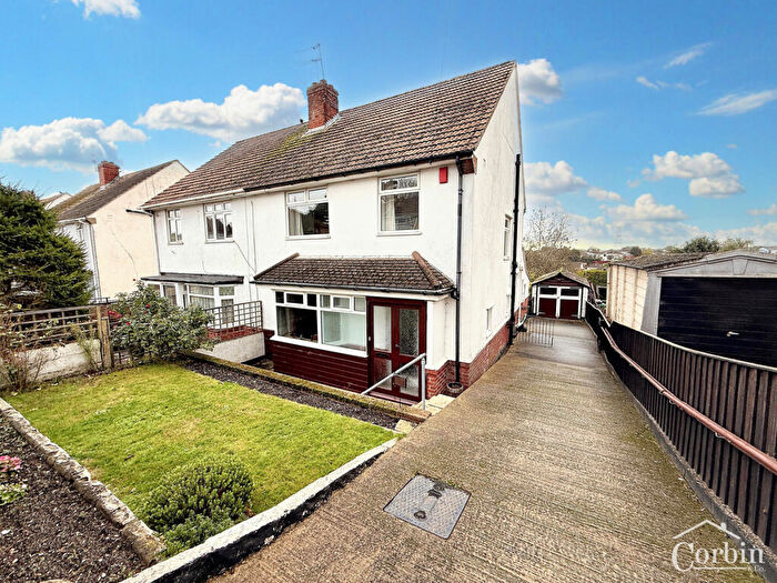 3 Bedroom Semi Detached House For Sale In Hillside Road, Poole, BH12