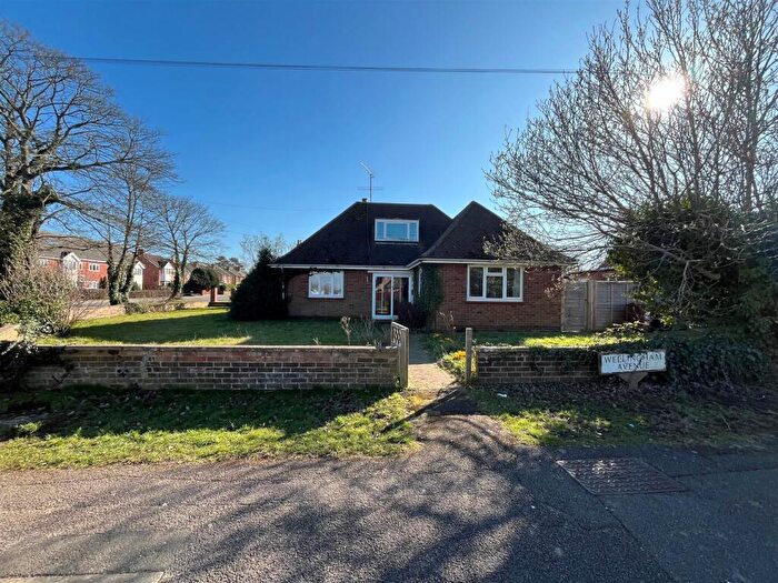 2 Bedroom Bungalow To Rent In Bedford Road, Hitchin, SG5