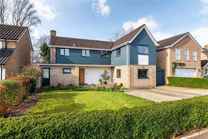 4 Bedroom Detached House For Sale In Woodlands Road, Witney, Oxfordshire, OX28