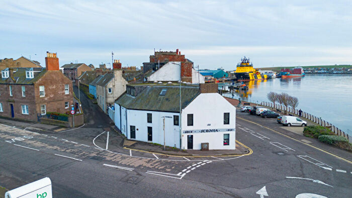 3 Bedroom Maisonette For Sale In Bridge Street, Montrose, DD10