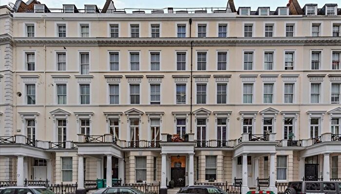 2 Bedroom Flat To Rent In Lexham Gardens, London, W8