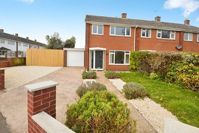 3 Bedroom End Terrace House For Sale In Hatherleigh Road, St Thomas, Exeter, Devon, EX2